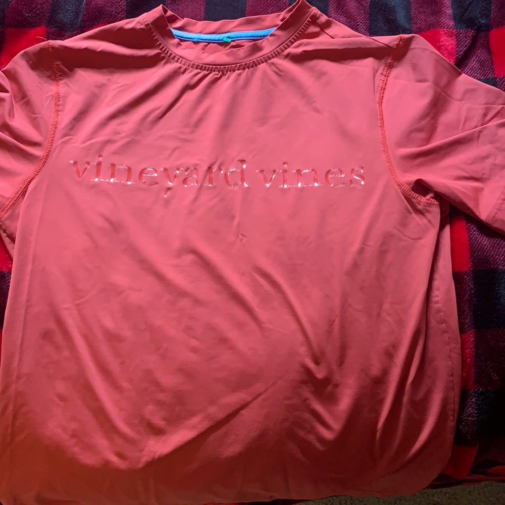 Vineyard Vines Tee